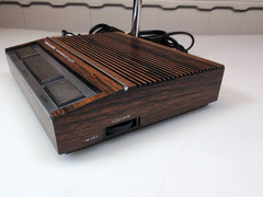 Realistic Model 12-140 Weatheradio Vintage Weather Alert Radio Faux Wood Grain