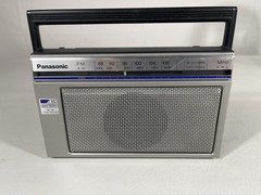 Panasonic FM/AM 2-Band Receiver Model RF 538 AC/DC Works! Great Condition