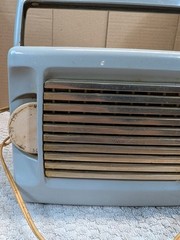 Vintage Zenith Mid-Century Portable Radio – Light Blue – MCM Project Display