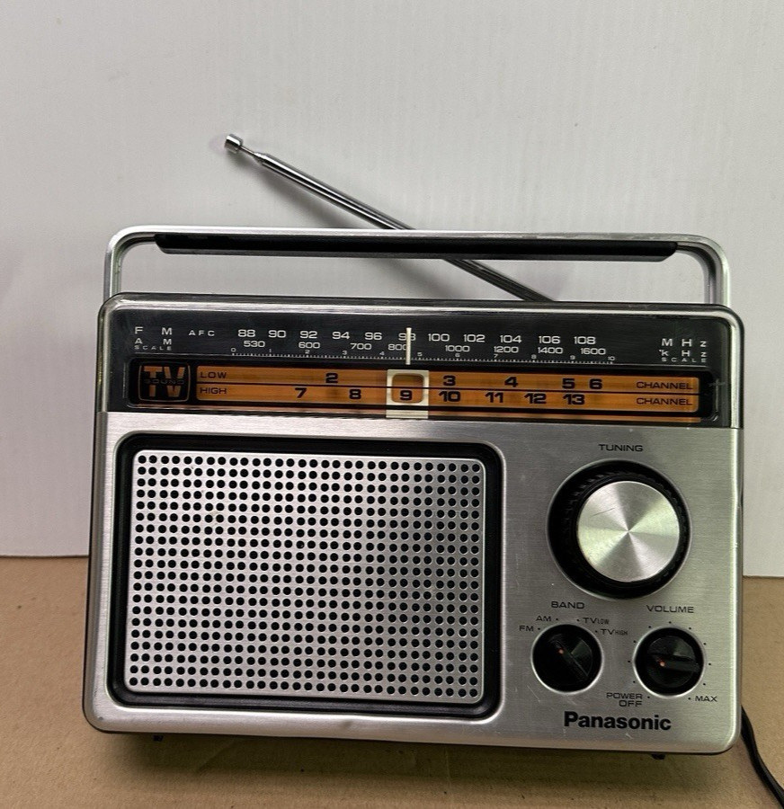 PANASONIC RF-1104 Portable Radio – TV Band Sound Battery Electric Japan Vintage
