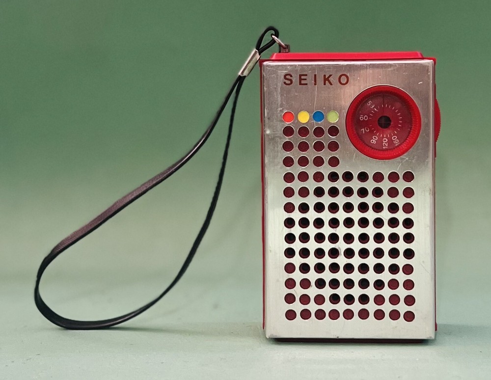 Vintage Seiko Solid State AM/FM Radio with Red Dial, HTF, Untested
