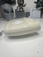 Rare Vintage Realistic MODEL NO, 3653-1VY AM/FM Clock Radio Night Light 80’s 90s