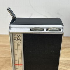 Sony Vintage TFM-825 AM/FM Transistor Radio MI Made In Tokyo Japan 1964