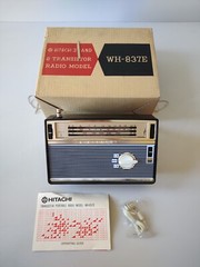Hitachi WH-837E 3 band 8 transistor radio model