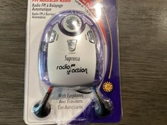 Vintage Suprema Radio Action FM Auto scan Radio Purple Built in Penlight New