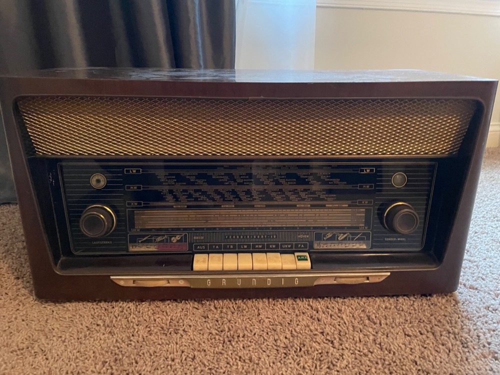 Grundig 3090/56 | Vintage Tube Radio West Germany