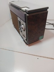 Vtg Sony Radio Model ICF-9540W AM/FM 2 Band 6 Transistor Woodgrain. Pre-owned