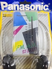 1986-1988 NOS Panasonic RF-422 Stereo Headphone Radio FM/AM/FM Stereo