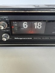 Magnavox 1R1773 Flip Clock Radio – MCM Wood Grain – WORKING Rare