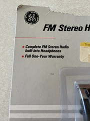 Vintage old stock New FM stereo headphone radio