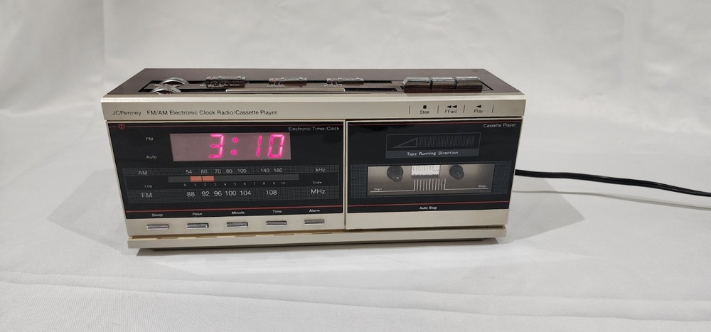 Vintage JCPenney 680-3090 AM/FM Clock Radio Cassette Player Woodgrain – WORKING