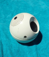 Vintage Panasonic Panapet 70 R-70 AM Ball Radio White Space Age Japan WORKS