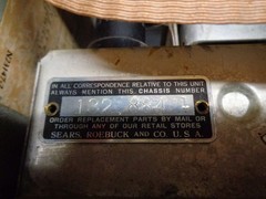 Vintage Sears & Robuck 132.884 1 Silvertone Radio – Not Working