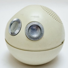 Vintage National Panasonic R-70S Panapet MW Radio