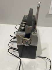 Vintage RCA Solid State AM/FM/Air/Police Radio, RZM192E; for parts only