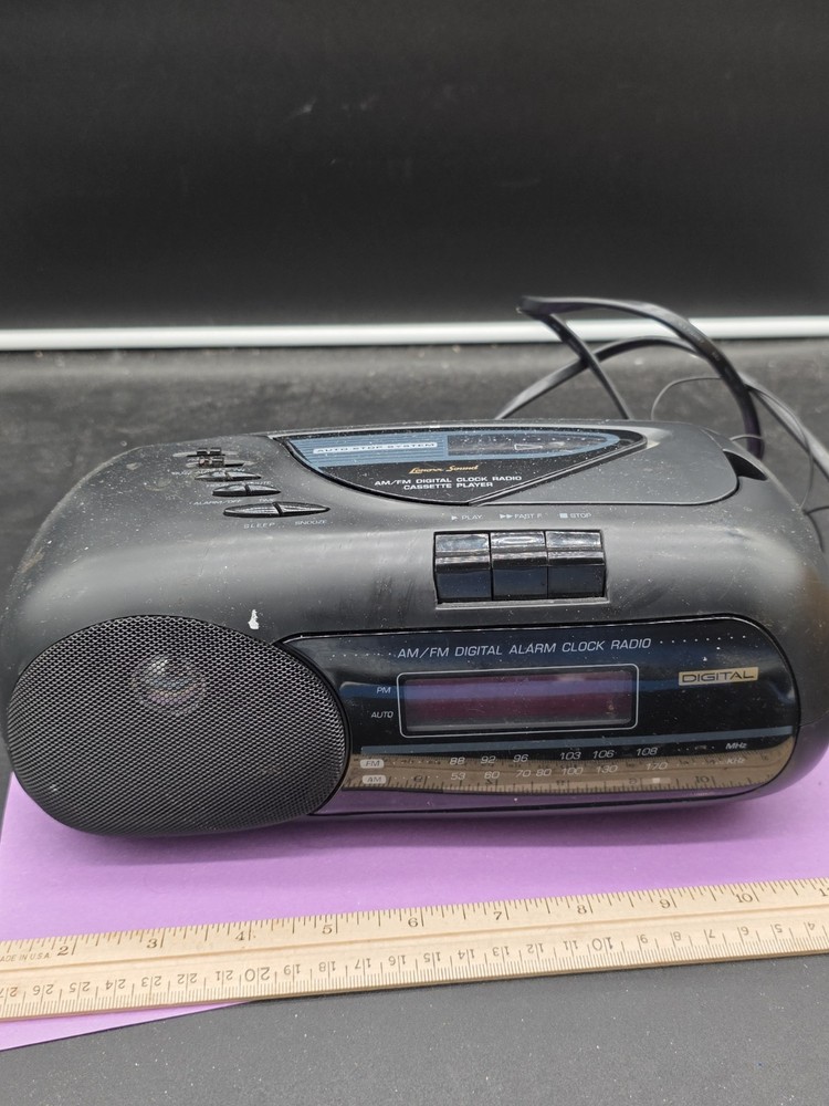 Lenoxx Sound AM/FM Digital Clock Radio Cassette Player Model CR-186 Tested Works