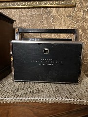 Vintage Zenith Trans-Oceanic Royal 1000D All Transistor Shortwave w Accessories