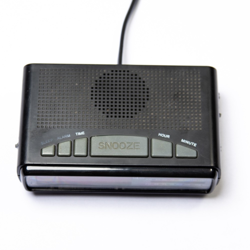 Electro Brand Am/fm Clock Radio Model 4610 In Working Condition