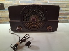 ZENITH USA Vacuum Tube Radio 7H820UZ