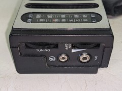 Vintage Randix QCR-18S Portable Radio & Alarm Clock (ZD)