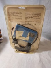 NIP VTG GPX Personal Stereo AM/FM Walkabout Radio W/Headphones A2845