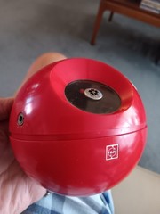 Vintage EXPO 70 Panasonic PANAPET R-70 AM Sphere Radio Red With Chain – Works!