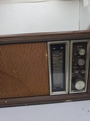 Vintage Wood Sony TFM-9450W AM/FM Radio