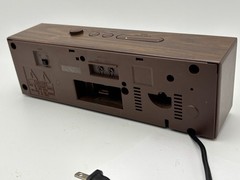Vintage Panasonic RC-6070 FM AM 2 Band Electronic Clock Radio Wood Grain