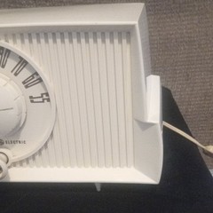General Electric Model 425 Vintage Tube Radio, White Atomic Age Working 📻
