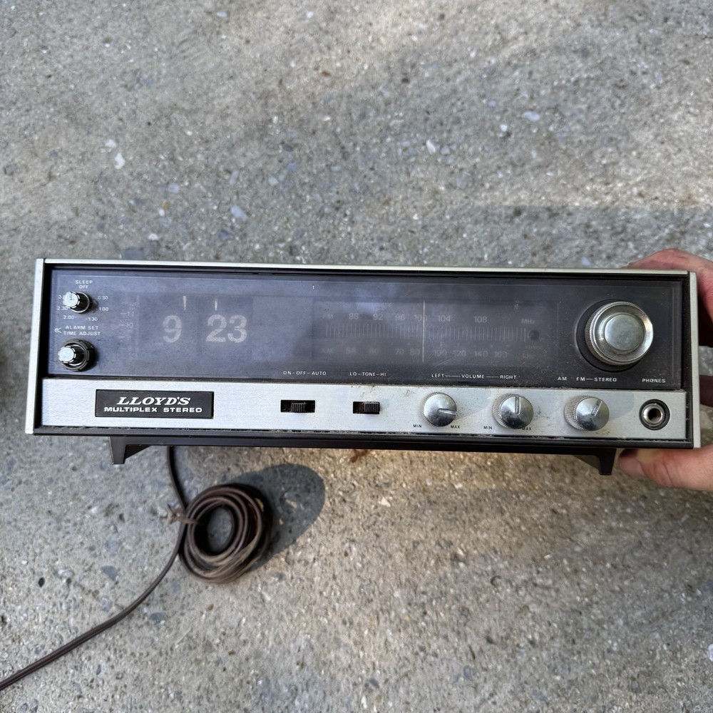 Lloyd’s Multiplex Stero 703151