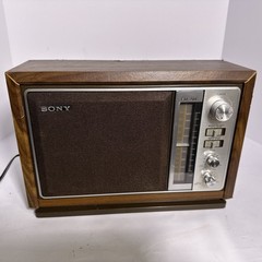 Sony ICF-9740W FM AM Table Radio Woodgrain Cabinet Analog Vintage