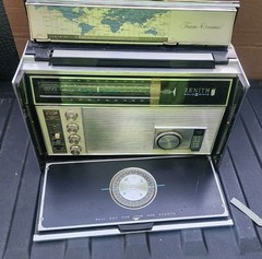ZENITH Trans Oceanic D7000Y 11 Band Radio AM FM SW Cord, Cover, Booklet