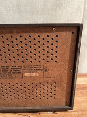 RCA Long Range TRF Solid State Radio RZC275W Walnut (Works – Read)