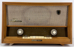 Grundig Majestic 2065 USA Tabletop Tube Radio Mid Century West Germany