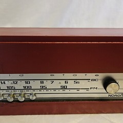 NORDMENDE SPECTRA « C » PHONIC AM/FM TABLETOP RADIO 1960s Germany – Works Great