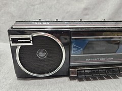 Vintage Toshiba RT-8016 AM FM Radio Cassette Player Recorder Boombox 80s prop