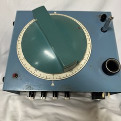 Vintage All Transistor Direction Finder Radio Beacon Marine Receiver Made Japan