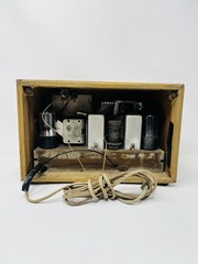 1940s Aircastle 4 Tube Radio / Wooded Radio