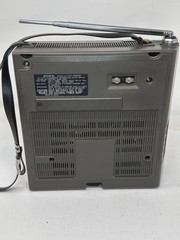 Sony ICF-5900W Radio FM MW SW1 SW2 SW3 Multi 5 Band Receiver Japan