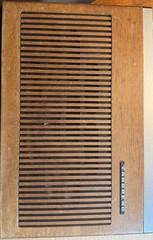 Tandberg Portable 41 Vintage Radio: Powers On & Tunes FM/AM , Light/antenna Work