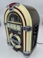 Light Up Jukebox Am/fm Radio Cassette Collectors Edition CR11 New Old Stock