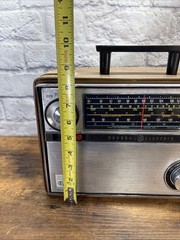 Vintage General Electric GE World Radio P-990A Shortwave/Longwave/FM Parts