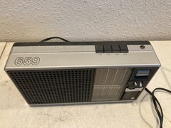Vintage Magnavox AM/FM PSB Multi-Band Portable Radio Model 1R1200 Silver Works
