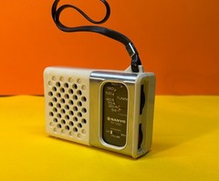 New vintage Portable Sanyo RP 1250 / Video