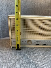 Vintage Zenith Solid State FM/AM Long Distance Radio Model A-410-W 15 AMP