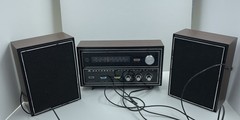 Vtg Motorola Stereophonic FM AM Stereo Radio & Speakers Model TT39FW Japan made