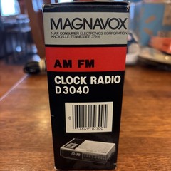Vintage Magnavox Electronic Clock Radio D3040 Woodgrain Tested Working