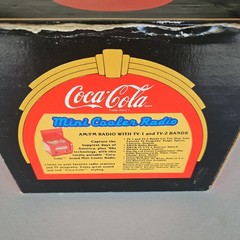 Vtg 6&Prime;1991 Coca Cola Mini Cooler AM/FM Novelty Radio Model MC-194 Tested 12