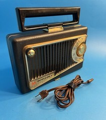 Vintage MOTOROLA Canada Roto-Tenna Tube Radio Model MP-56L Excellent Sound
