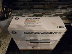 New Vintage GE Spacemaker Undercabinet AM/FM Clock Radio 7-4230 New In Box
